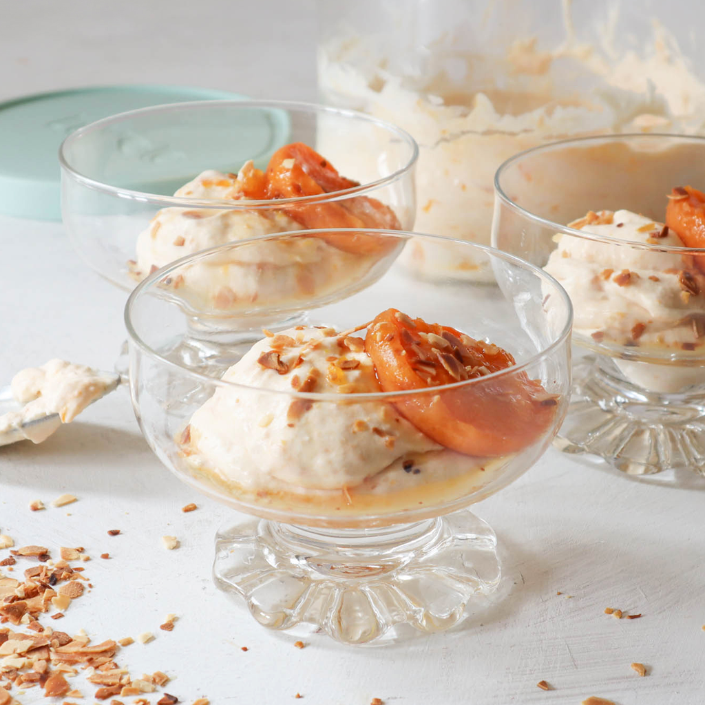 Roast apricot fool