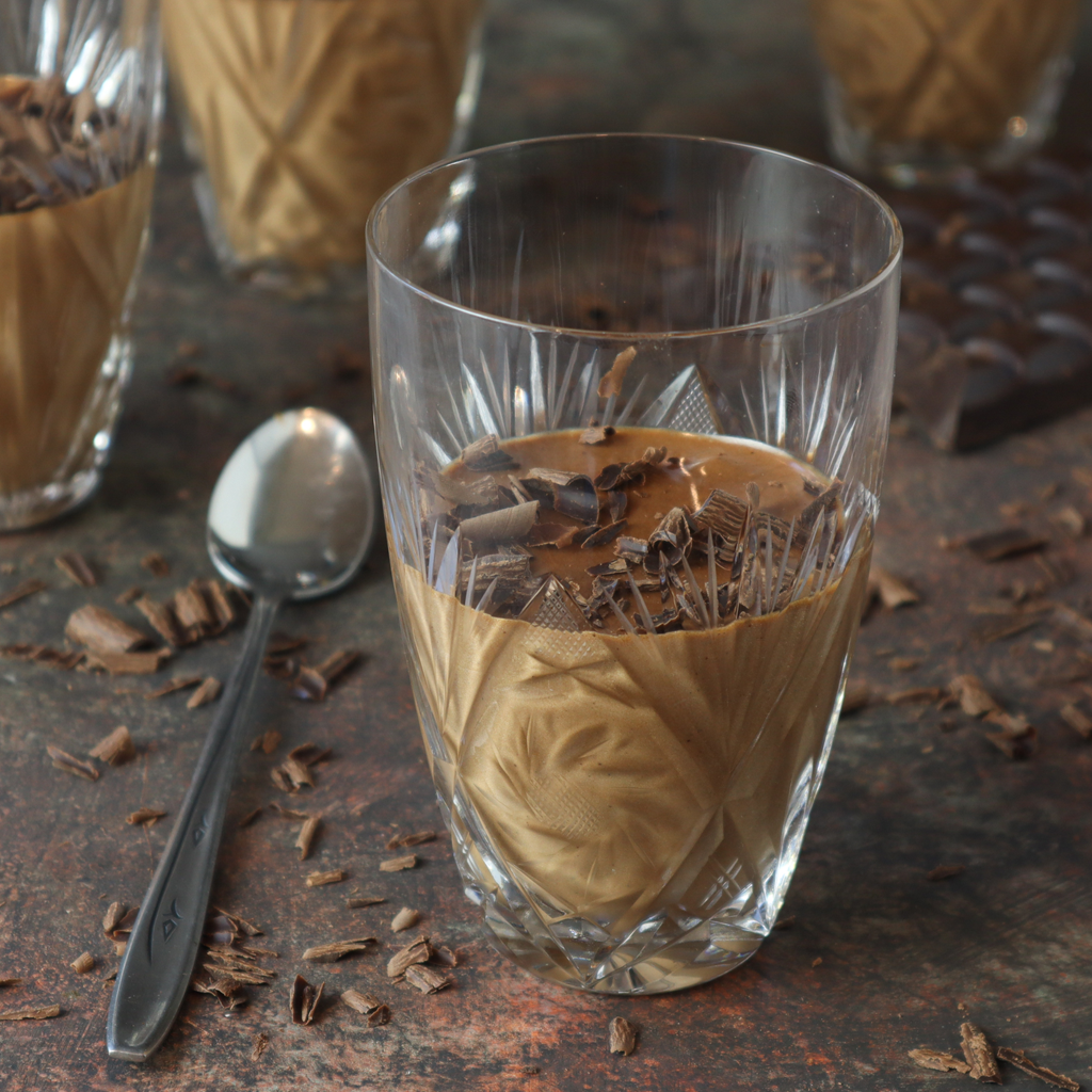 Amazing blender chocolate mousse