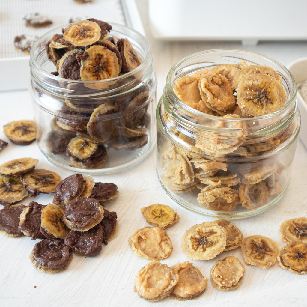 Dehydrated nut butter banana chips