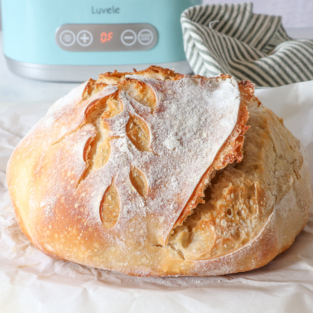 Simple sourdough bread