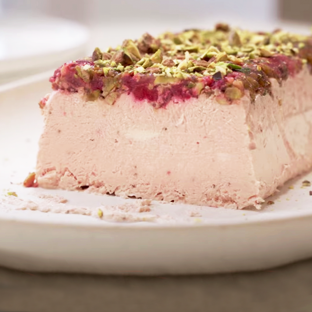 Strawberry cheesecake semifreddo